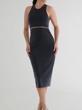 Kada NWT The Sculpt Racerback Midi Dress Sleeveless Shift Charcoal Size XS